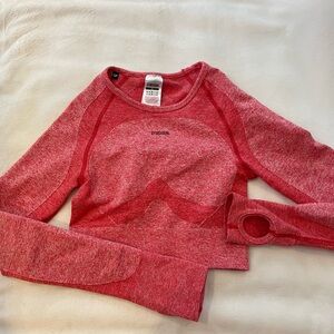 Gymshark long sleeve crop top